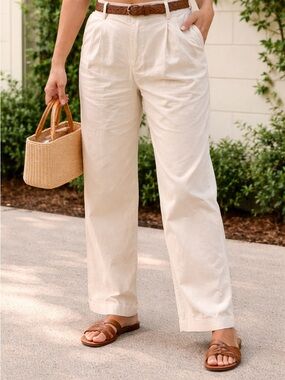 A New Day High-Rise Pleated Chino Trousers Cream/Beige